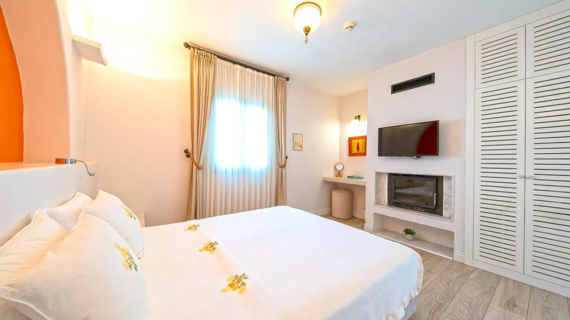 Hotel Sigacik Gardenya Buti̇K Otel